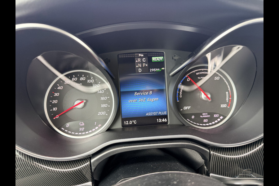 Mercedes-Benz Eqv 300 90 kWh SOH 98 % L3 Extra lang - 8 Zitplaatsen - 07-2024 - Apple Carplay