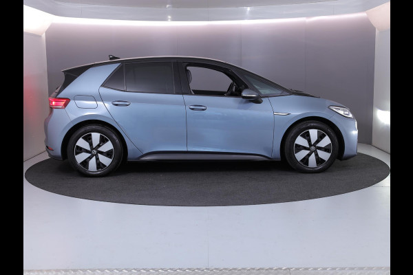 Volkswagen ID.3 Business 58 kWh 204 pk | Navigatie | Parkeersensoren | Achteruitrijcamera | Stoelverwarming | Matrix LED koplampen | 85% accu