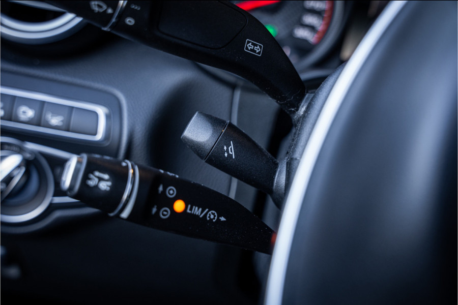 Mercedes-Benz GLC Coupé AMG GLC63 S 4MATIC+ - Panorama | Burmester | Carbon | Stoelmassage & koeling