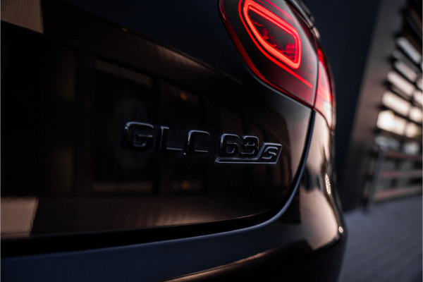 Mercedes-Benz GLC Coupé AMG GLC63 S 4MATIC+ - Panorama | Burmester | Carbon | Stoelmassage & koeling