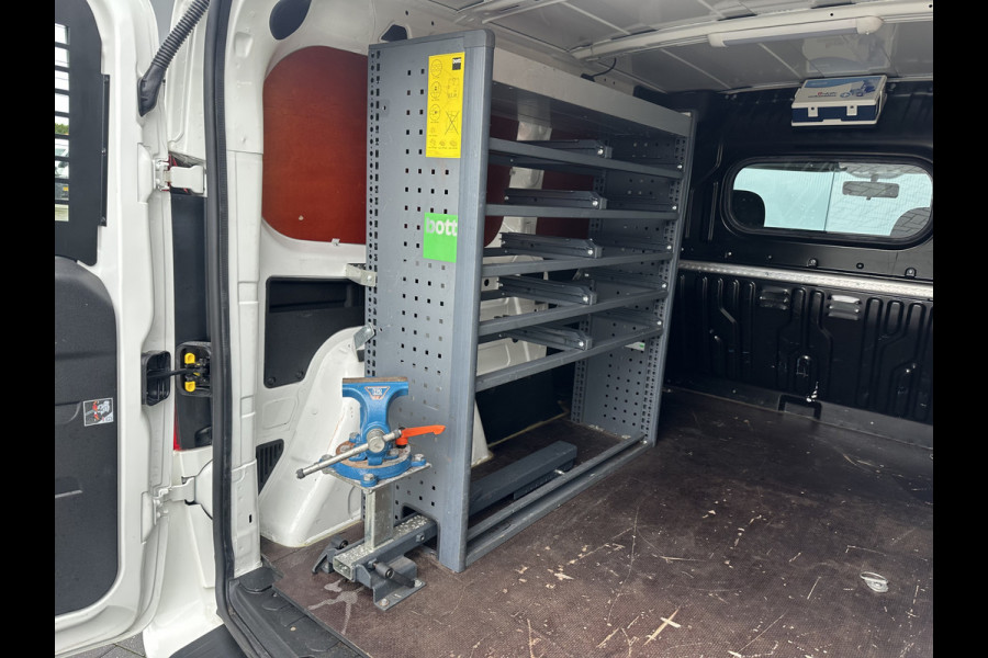 Opel Combo 1.3 CDTi E6 / L2H1 / SPORT / 1e EIG. / BOTT INRICHTING / CRUISE / AIRCO / LICHTMETAAL