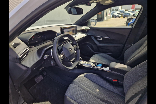 Peugeot 2008 1.2 PureTech EAT8 130PK Allure