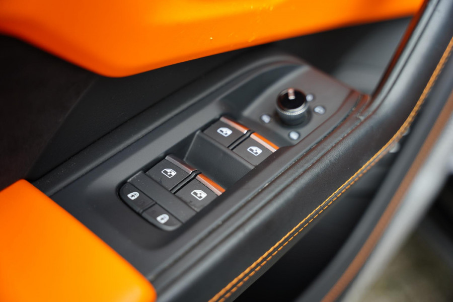 Lamborghini Urus 4.0 V8 Graphite Capsule NL-Auto Stealth X-PEL