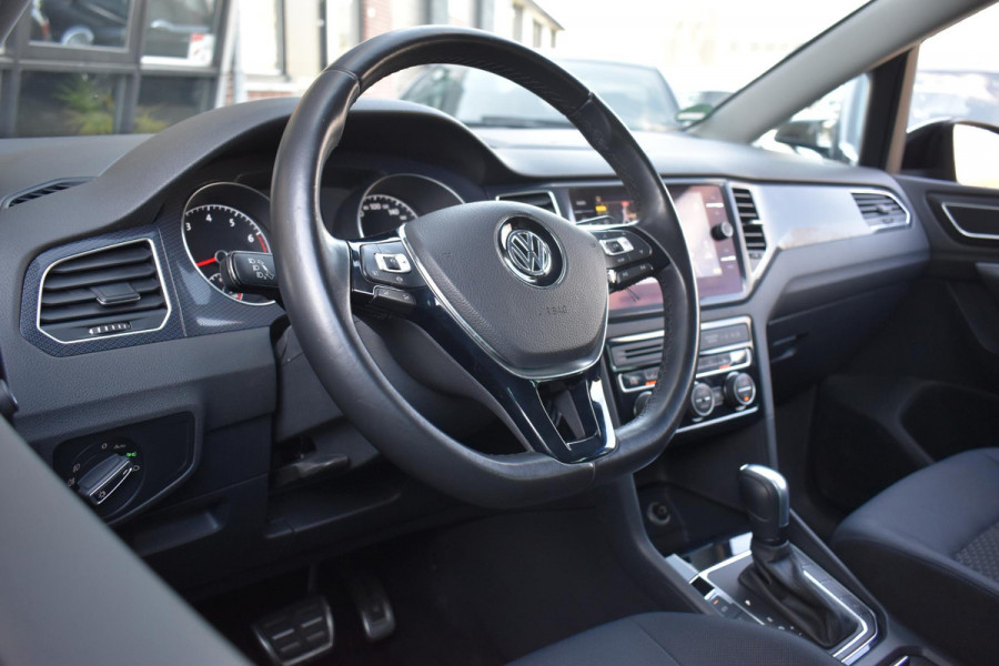 Volkswagen Golf Sportsvan 1.5 TSI ACT R Line ACC Lane Camera Led Xenon