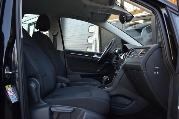 Volkswagen Golf Sportsvan 1.5 TSI ACT R Line ACC Lane Camera Led Xenon