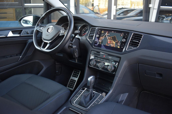 Volkswagen Golf Sportsvan 1.5 TSI ACT R Line ACC Lane Camera Led Xenon