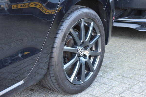 Volkswagen Golf Sportsvan 1.5 TSI ACT R Line ACC Lane Camera Led Xenon