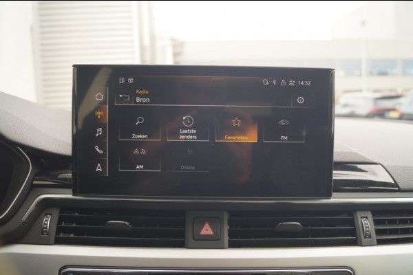 Audi A4 Avant 35 TFSI 150pk Edition Business -LEER-NAVI-ECC-