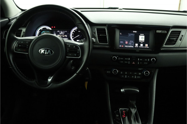 Kia Niro 1.6 GDi Hybrid DynamicLine - Automaat Apple Carplay/Android Auto - Cruise Control - Climate Control - Navigatie - achteruitrijcamera - Trekhaak Fabrieksgarantie tot 03-2026