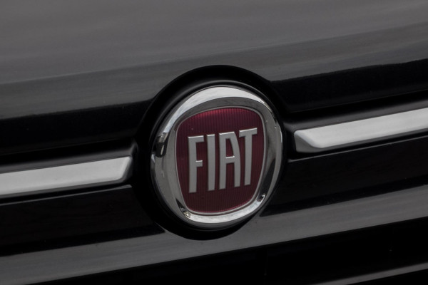 Fiat 500 1.0 Hybrid Rockstar | PANORAMADAK | CRUISE CONTROL | APPLE CARPLAY/ANDROID AUTO