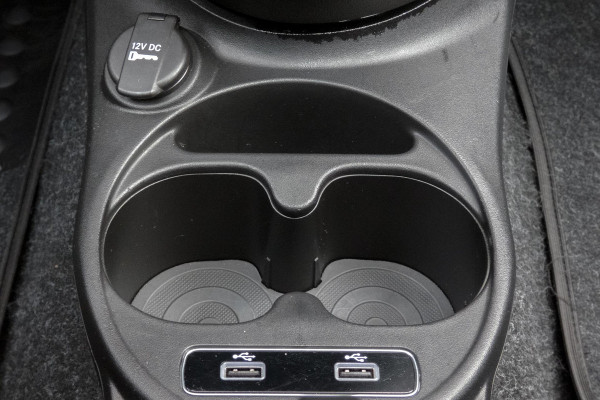 Fiat 500 1.0 Hybrid Rockstar | PANORAMADAK | CRUISE CONTROL | APPLE CARPLAY/ANDROID AUTO