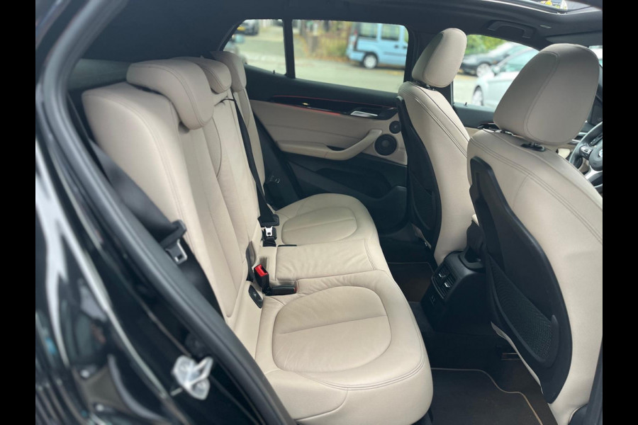 BMW X2 SDrive20i High Executive m pakket Aut Edition Navi Pano Dak sport leder harman/kardon 19 inch Vol Opties