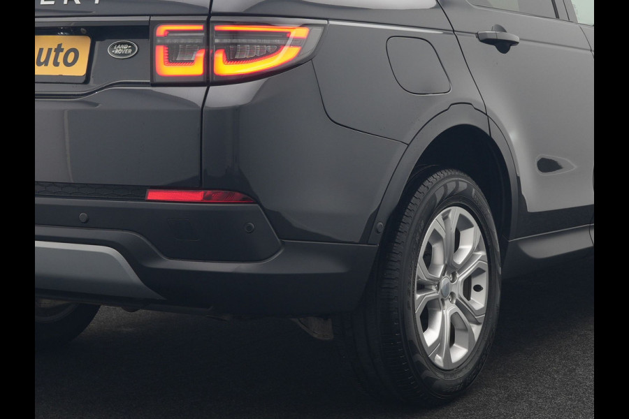 Land Rover Discovery Sport P300e S Plug In Hybrid 300pk Dealer O.H. PHEV | 360 Camera | Alcantara Sportstoelen Verwarmd | Apple Carplay | Navigatie | DAB |