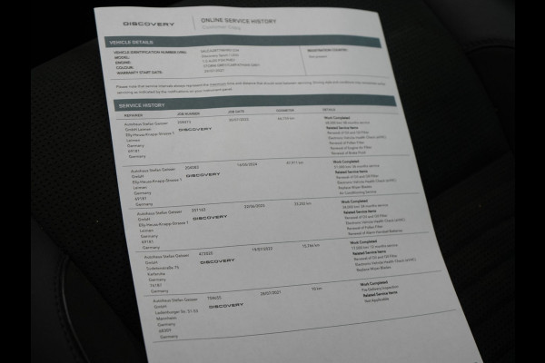 Land Rover Discovery Sport P300e S Plug In Hybrid 300pk Dealer O.H. PHEV | 360 Camera | Alcantara Sportstoelen Verwarmd | Apple Carplay | Navigatie | DAB |