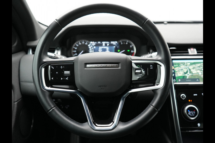 Land Rover Discovery Sport P300e S Plug In Hybrid 300pk Dealer O.H. PHEV | 360 Camera | Alcantara Sportstoelen Verwarmd | Apple Carplay | Navigatie | DAB |