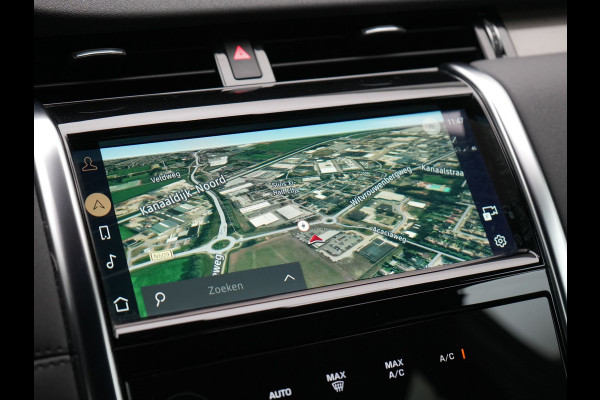 Land Rover Discovery Sport P300e S Plug In Hybrid 300pk Dealer O.H. PHEV | 360 Camera | Alcantara Sportstoelen Verwarmd | Apple Carplay | Navigatie | DAB |