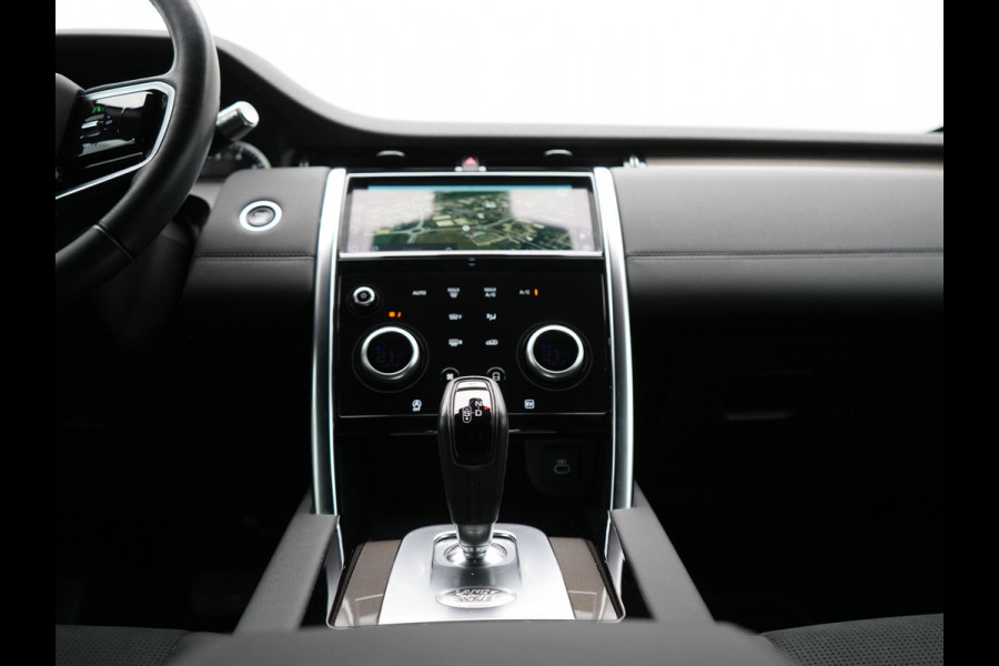Land Rover Discovery Sport P300e S Plug In Hybrid 300pk Dealer O.H. PHEV | 360 Camera | Alcantara Sportstoelen Verwarmd | Apple Carplay | Navigatie | DAB |