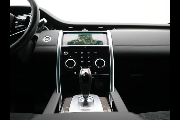 Land Rover Discovery Sport P300e S Plug In Hybrid 300pk Dealer O.H. PHEV | 360 Camera | Alcantara Sportstoelen Verwarmd | Apple Carplay | Navigatie | DAB |