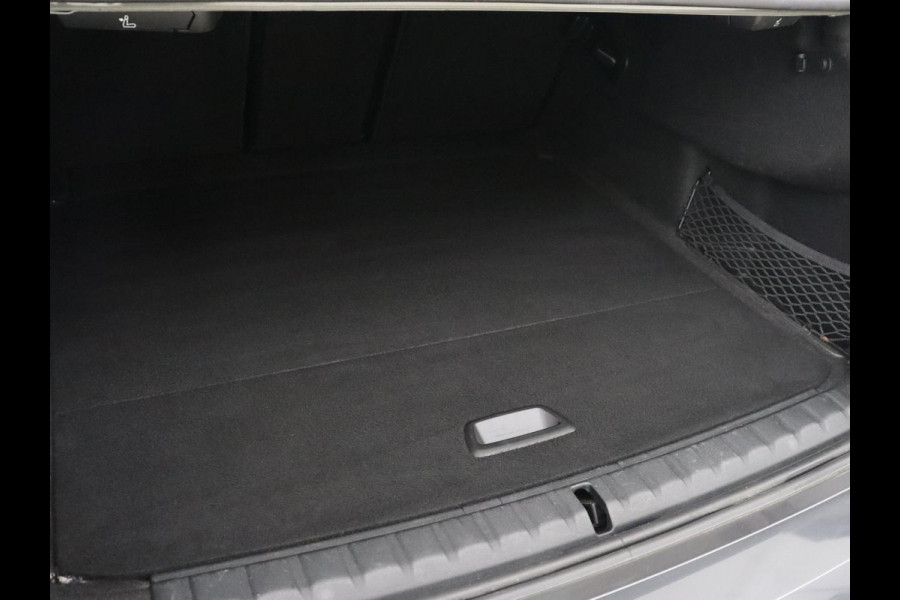 BMW 2 Serie Gran Coupé 218i M Sport | Panoramadak | Stoelverwarming | Camera | Sfeerverlichting | Carplay | Navigatie | Sportstoelen | Park Assist | Live Cockpit | Climate control