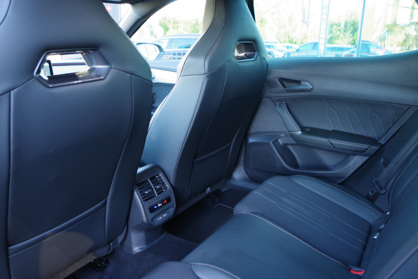 CUPRA Formentor 1.4 e-Hybrid VZ 245 PK Copper Edition, Trekhaak, Kuipstoelen, Memory, Camera, DCC