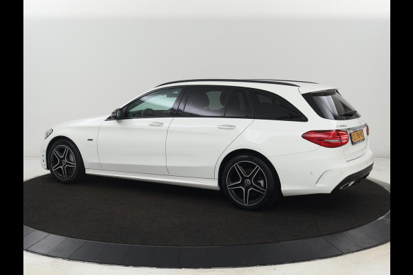 Mercedes-Benz C-Klasse 300e AMG Night | Stoelverwarming | Carplay | Leder/Alcantara | Camera | Navigatie | Park Assist | Full LED | PHEV | Plug In