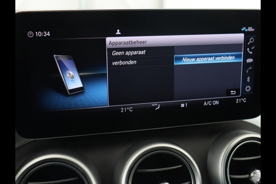 Mercedes-Benz C-Klasse 300e AMG Night | Stoelverwarming | Carplay | Leder/Alcantara | Camera | Navigatie | Park Assist | Full LED | PHEV | Plug In