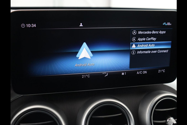 Mercedes-Benz C-Klasse 300e AMG Night | Stoelverwarming | Carplay | Leder/Alcantara | Camera | Navigatie | Park Assist | Full LED | PHEV | Plug In