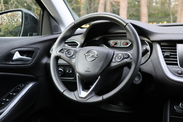 Opel Grandland X 1.2 Turbo Business + | Carplay | Camera | Navi | 19 inch |