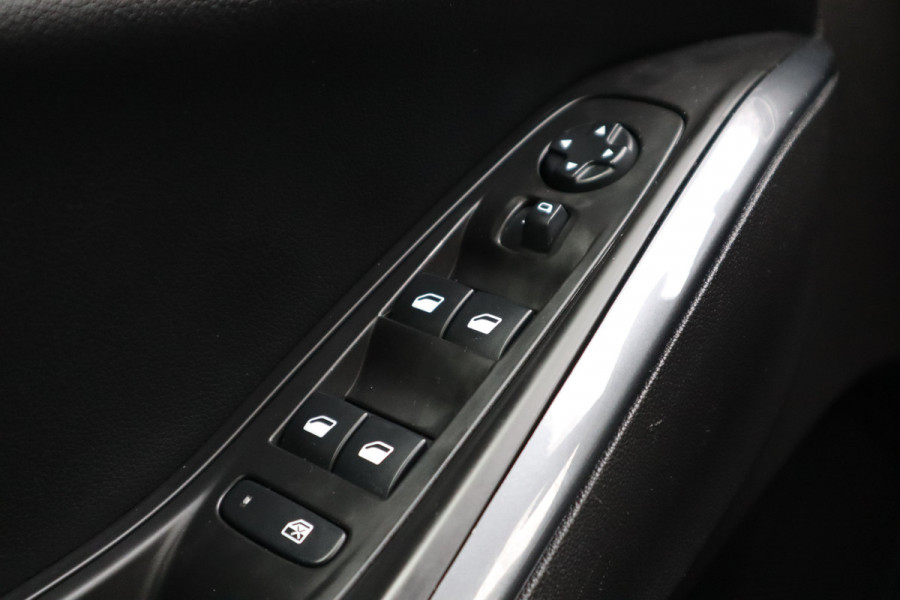 Opel Grandland X 1.2 Turbo Business + | Carplay | Camera | Navi | 19 inch |