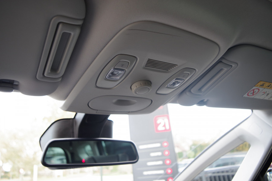 Renault Grand Scénic 1.2 TCe 130 PK Bose 7p, Panoramadak, Trekhaak, LED, Keyless, Camera,