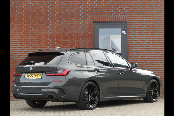 BMW 3 Serie Touring 330i Touring M Pakket Panoramadak/Camera/LED/LEER