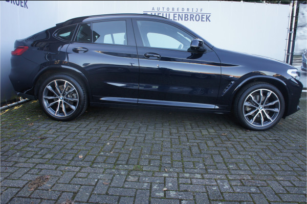 BMW X4 xDrive20d High Executive M sport, panoramadak, Head up