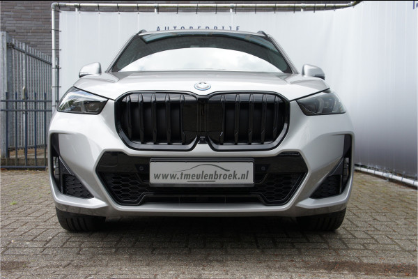 BMW X1 xDrive30e M Sportpakket Pro, Panoramadak,