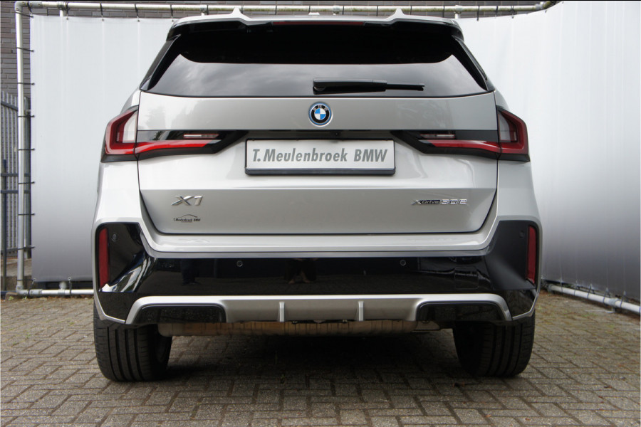 BMW X1 xDrive30e M Sportpakket Pro, Panoramadak,