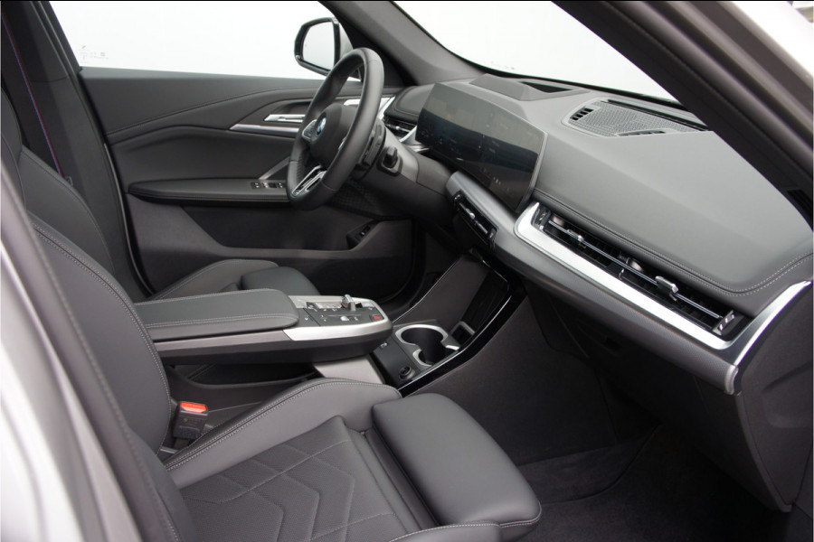 BMW X1 xDrive30e M Sportpakket Pro, Panoramadak,