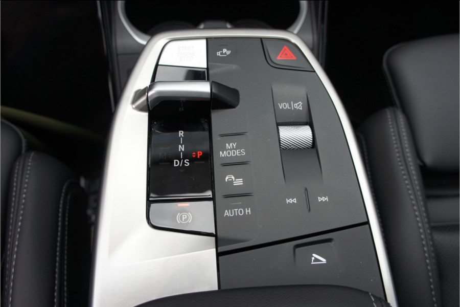 BMW X1 xDrive30e M Sportpakket Pro, Panoramadak,