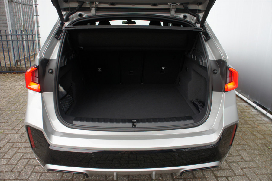 BMW X1 xDrive30e M Sportpakket Pro, Panoramadak,