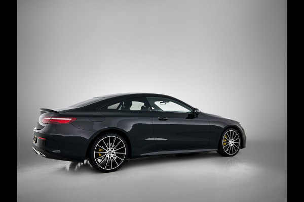 Mercedes-Benz E-Klasse Coupé 200 AMG-Edition 1 (Perfect onderH, Panorama, Camera, Navi, StoelV, PDC V+A, Elektrische Stoelen, Etc)