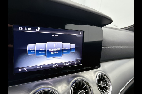 Mercedes-Benz E-Klasse Coupé 200 AMG-Edition 1 (Perfect onderH, Panorama, Camera, Navi, StoelV, PDC V+A, Elektrische Stoelen, Etc)