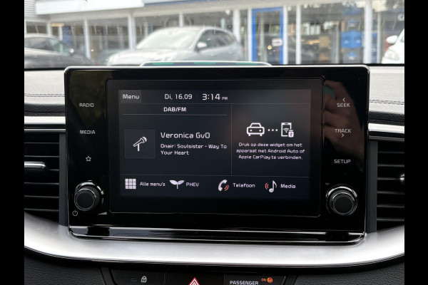 Kia Ceed Sportswagon 1.6 GDI PHEV DynamicLine | ZUID | 140pk Automaat | Stoelverwarming | Camera | Navigatie | Climate control