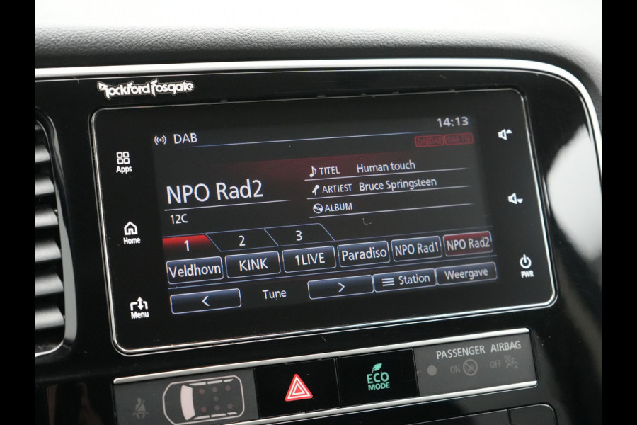 Mitsubishi Outlander 2.4 Intense0+ Plug In Hybrid 225pk Dealer O.H. PHEV | Trekhaak Afneembaar | Schuif-/Kanteldak | Camera | Sportstoelen & Stuur Verwarmd | LED Koplampen | Keyless | Apple Carplay | Blis | DAB |