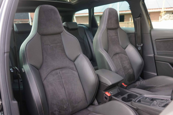 Seat León ST Cupra 300 4Drive Ultimate-edition/Pano/DCC/Schaalstoel/Beats/Sfe