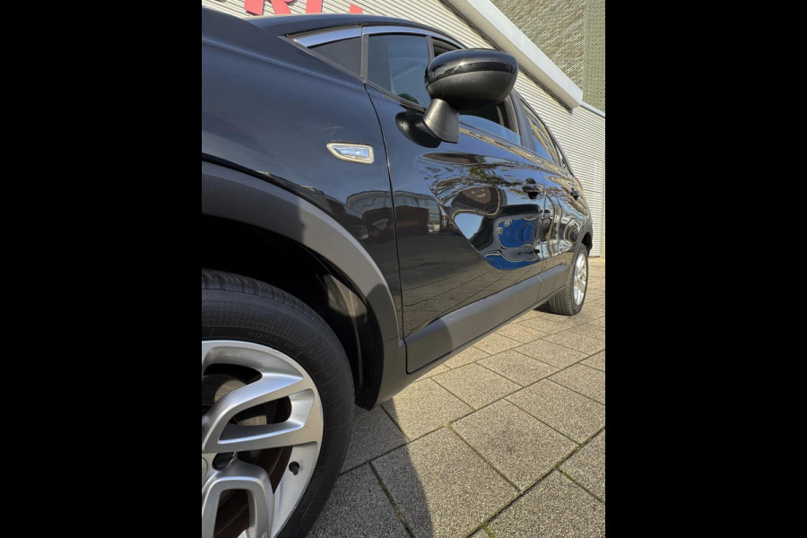 Opel Crossland X 1.2 Turbo Edition 2020 - Apple CarPlay / Navigatie I Airco I LED I PDC I Sport velgen I Dealer onderhouden