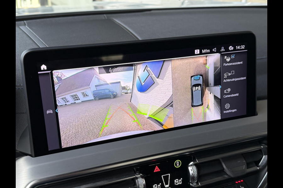 BMW X3 xDrive30e M SPORT | ELEKTR. STOELEN | PANORAMA | M SPORT REMMEN | HEAD UP | KEYLESS |