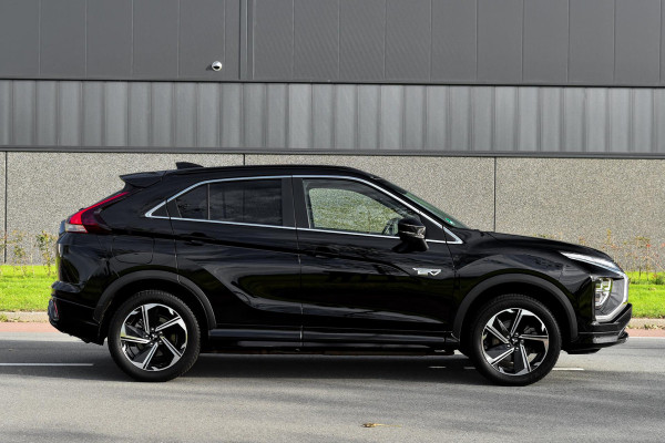 Mitsubishi Eclipse Cross 2.4 PHEV Instyle. Leder, Elek stoelen, HUD, ACC, 360, Carbon, Stuurvw, Trekhaak, Dodeh, CarPlay!
