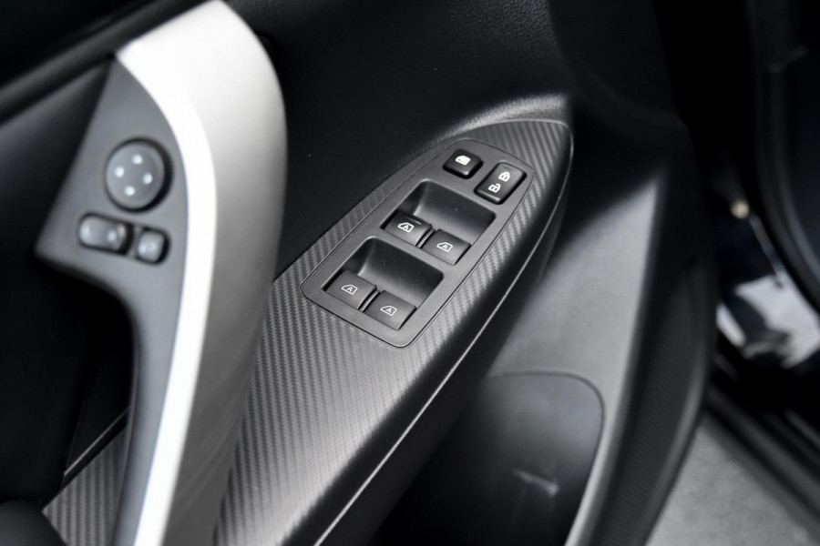 Mitsubishi Eclipse Cross 2.4 PHEV Instyle. Leder, Elek stoelen, HUD, ACC, 360, Carbon, Stuurvw, Trekhaak, Dodeh, CarPlay!