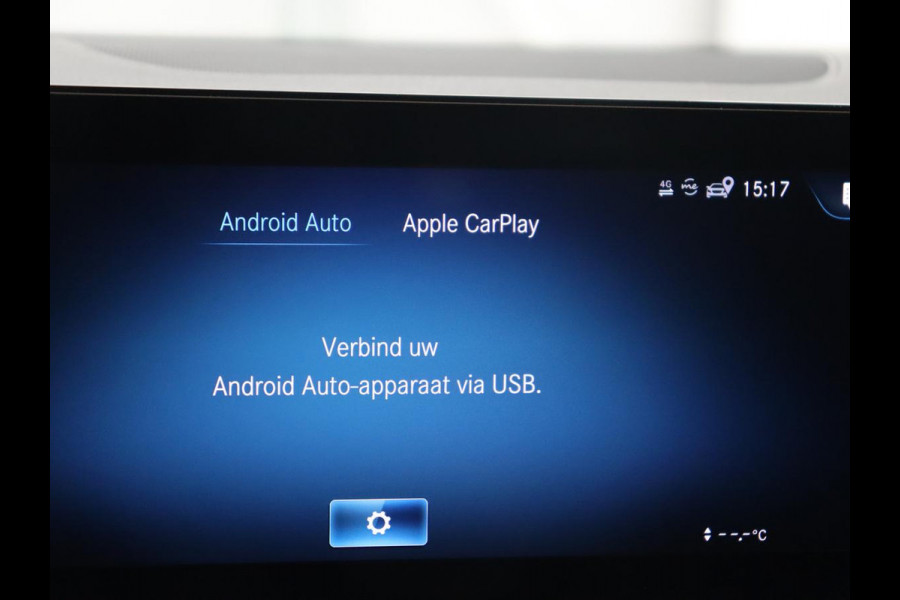 Mercedes-Benz A-Klasse 250e AMG Limited | Carplay | Stoelverwarming | Camera | Leder/Alcantara | Navigatie | Park Assist | Sfeerverlichting | Full LED | Climate control | Widescreen | Cruise control | PHEV | Plug In