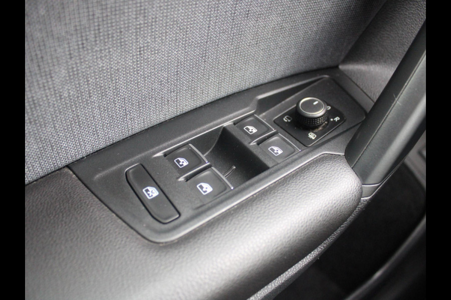 Seat Tarraco 1.5 TSI Style 7p. | TREKHAAK | NAVIGATIE | ACHTERUITRIJCAMERA |