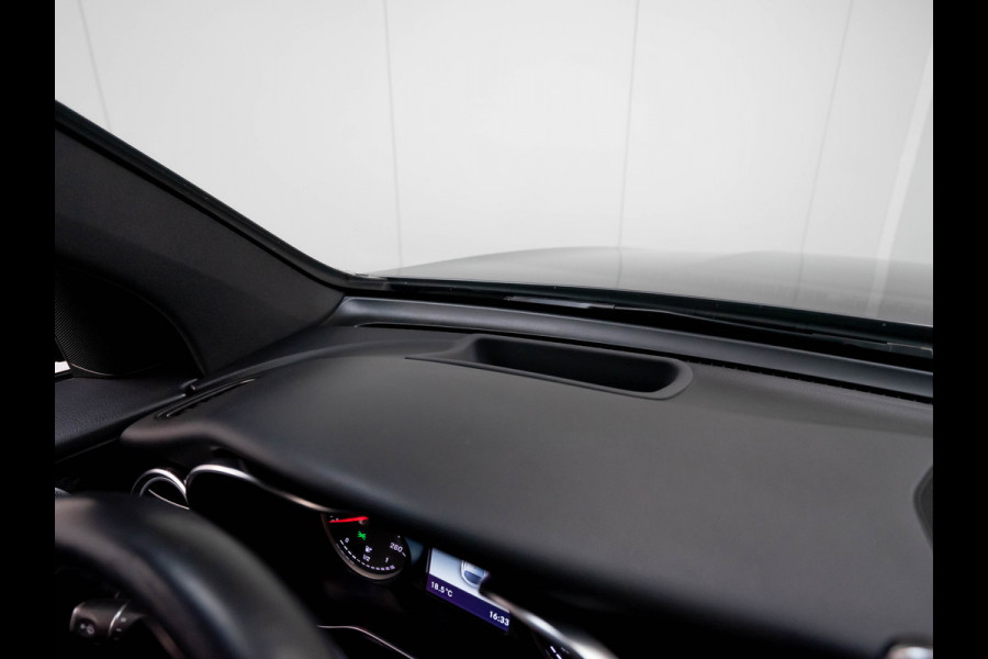 Mercedes-Benz GLC Coupé 220 d 4MATIC Premium Plus | Luchtvering | Burmester | Memory | Head Up