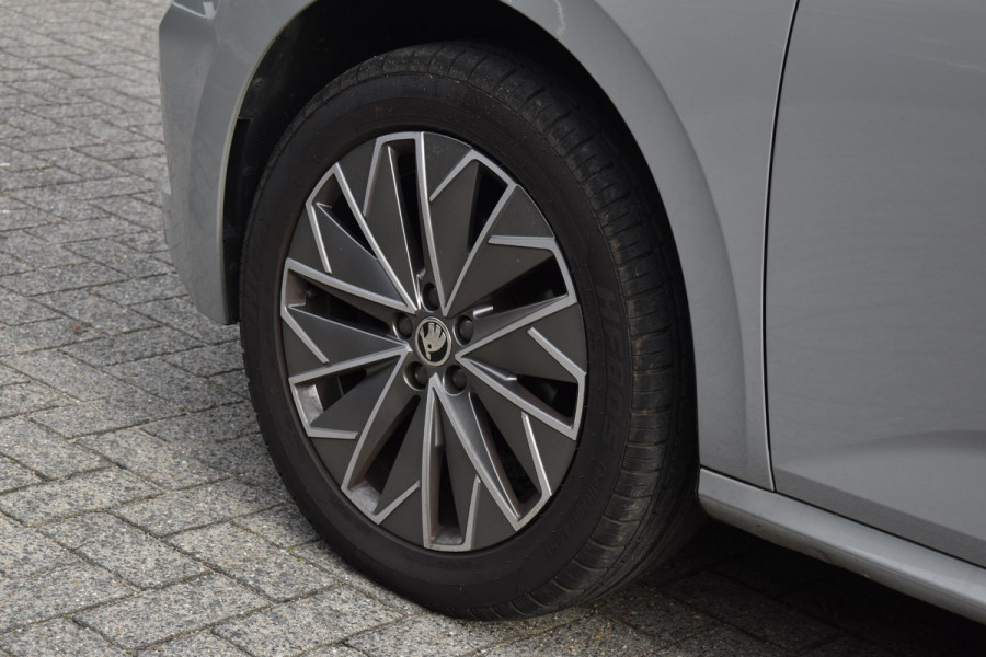 Škoda Kamiq 1.5 TSI ACT Sport Business Lane Stoelvw Virtual